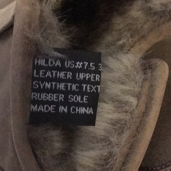 ABEO Gray Leather Booties - Picture 4 of 4